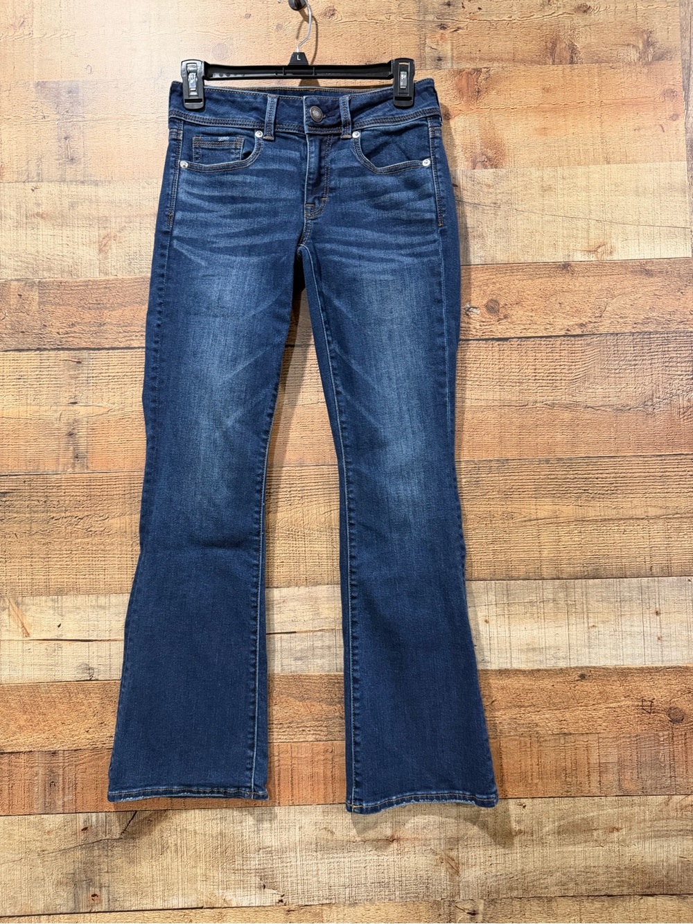 American Eagle Kick Boot Mid rise Super Stretch Blue Jeans Size 2 Short